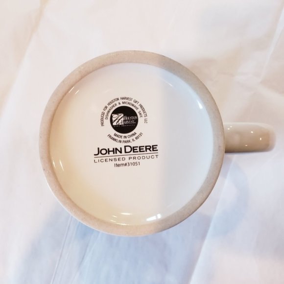 John Deere Moline ILL 2005 Collector Series Coffee - Picture 5 of 6